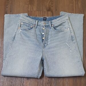 GAP Women's Faded Blue Straight Leg‎ Jeans used good condition.